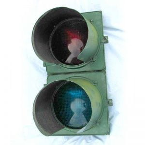 8-inch 2-section Incandescent Traffic Signal